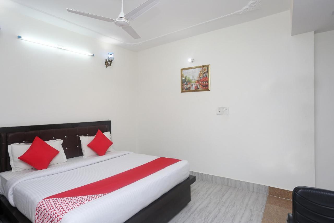Oyo 18301 Hotel A-One Alwar Eksteriør billede