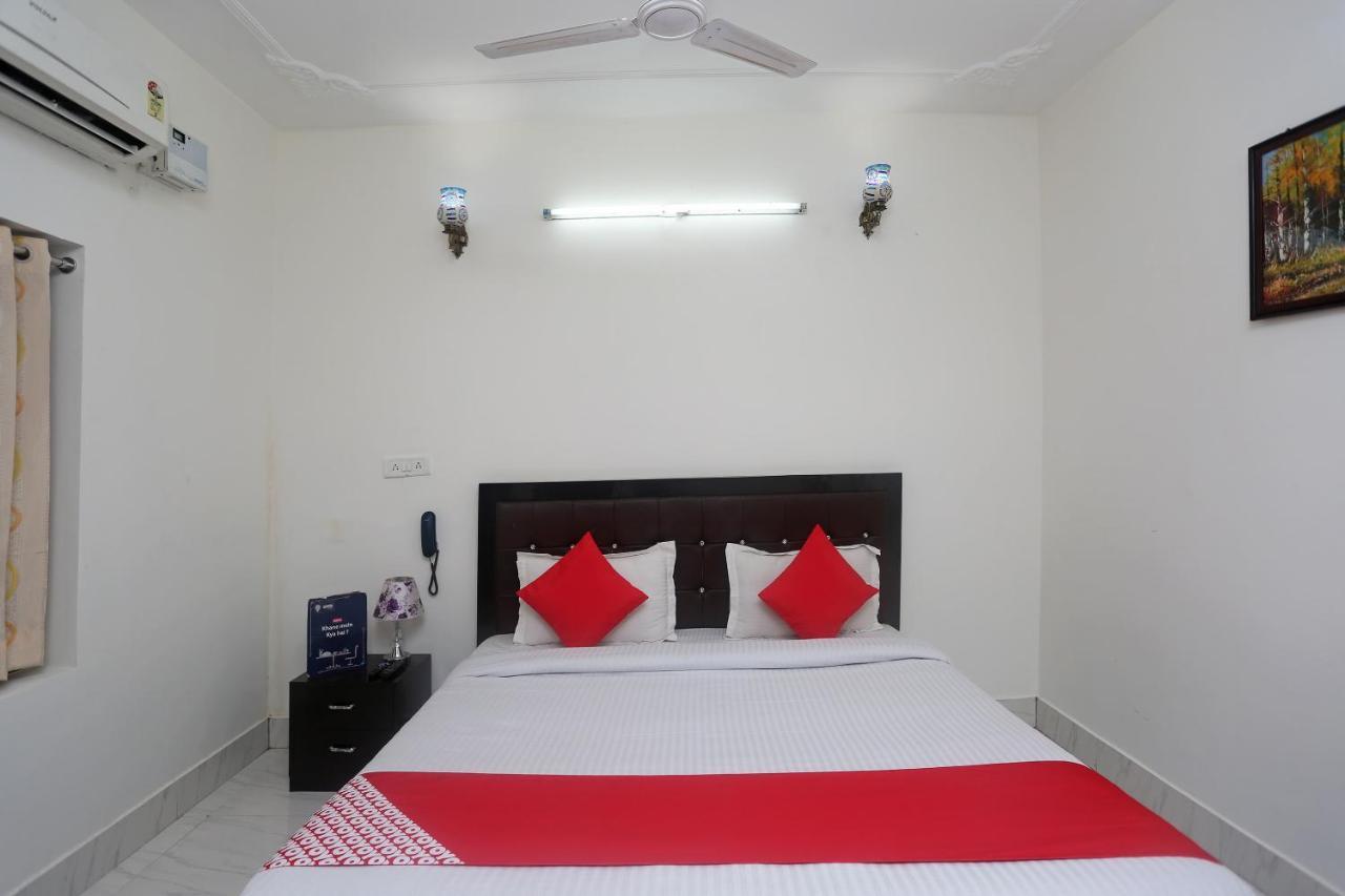 Oyo 18301 Hotel A-One Alwar Eksteriør billede