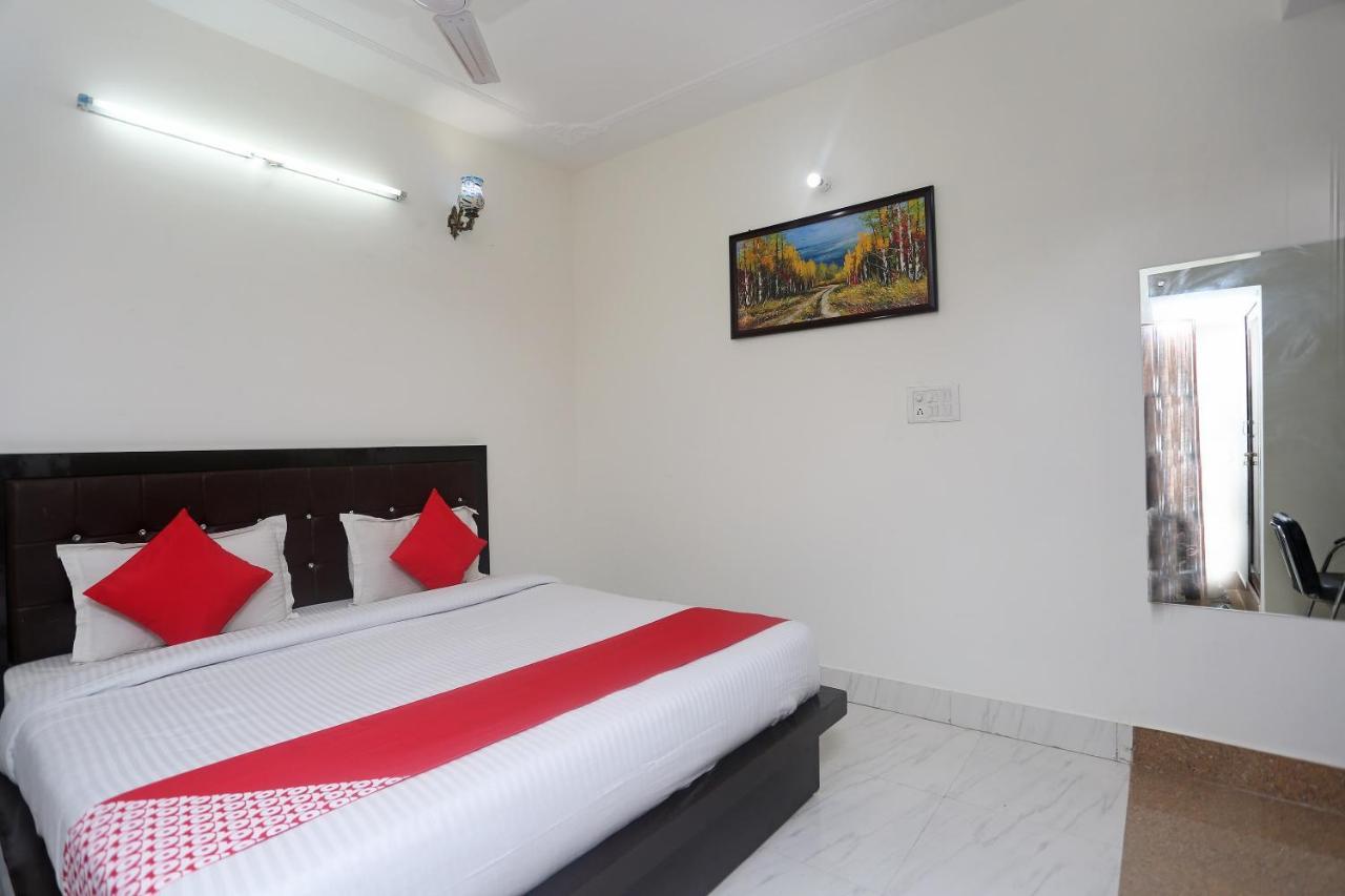 Oyo 18301 Hotel A-One Alwar Eksteriør billede