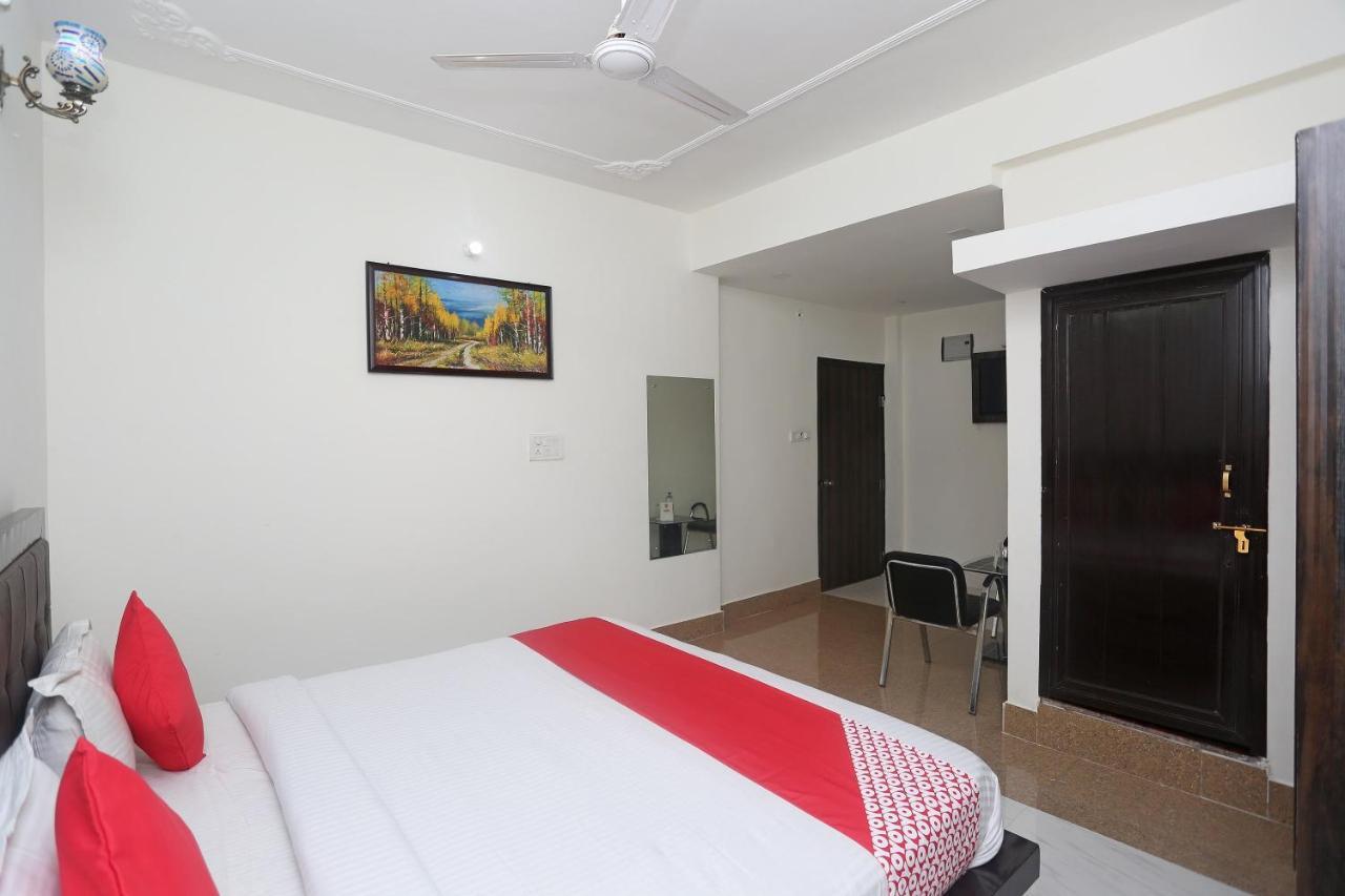 Oyo 18301 Hotel A-One Alwar Eksteriør billede