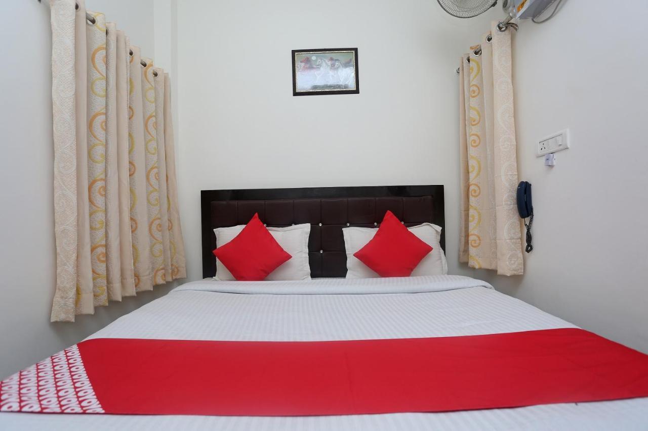 Oyo 18301 Hotel A-One Alwar Eksteriør billede